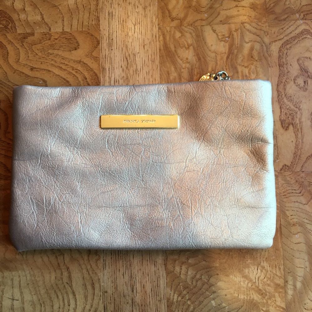 GOLD CLUTCH or Wallet. Beautiful shade!